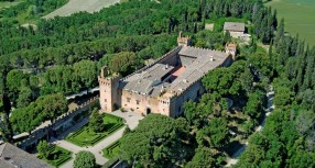 Una location da sogno nel cuore dei colli fiorentini Castello di Oliveto