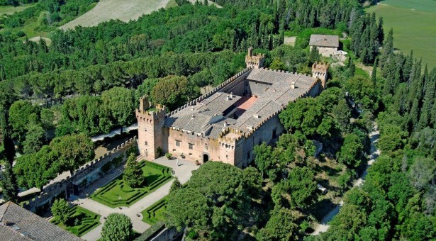 Una location da sogno nel cuore dei colli fiorentini Castello di Oliveto